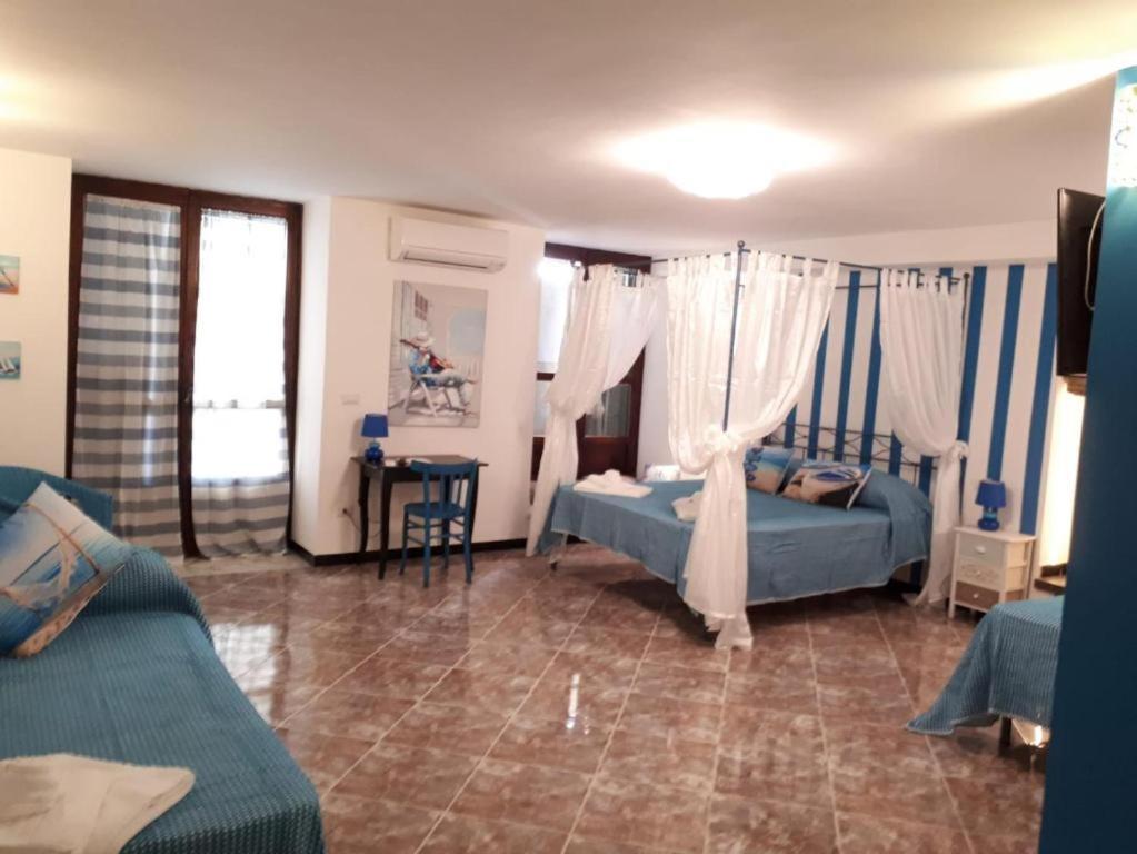 Suite Palazzo Luciani Salerno Ngoại thất bức ảnh
