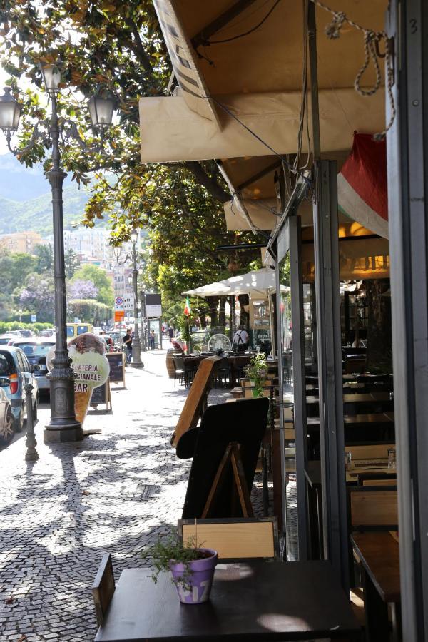 Suite Palazzo Luciani Salerno Ngoại thất bức ảnh
