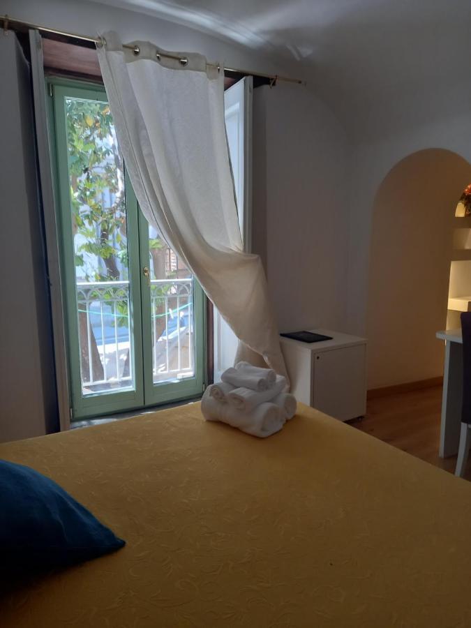 Suite Palazzo Luciani Salerno Ngoại thất bức ảnh