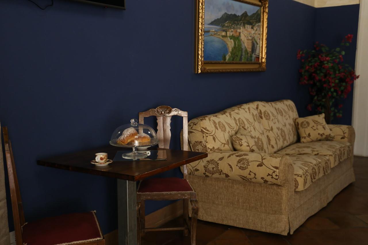 Suite Palazzo Luciani Salerno Ngoại thất bức ảnh