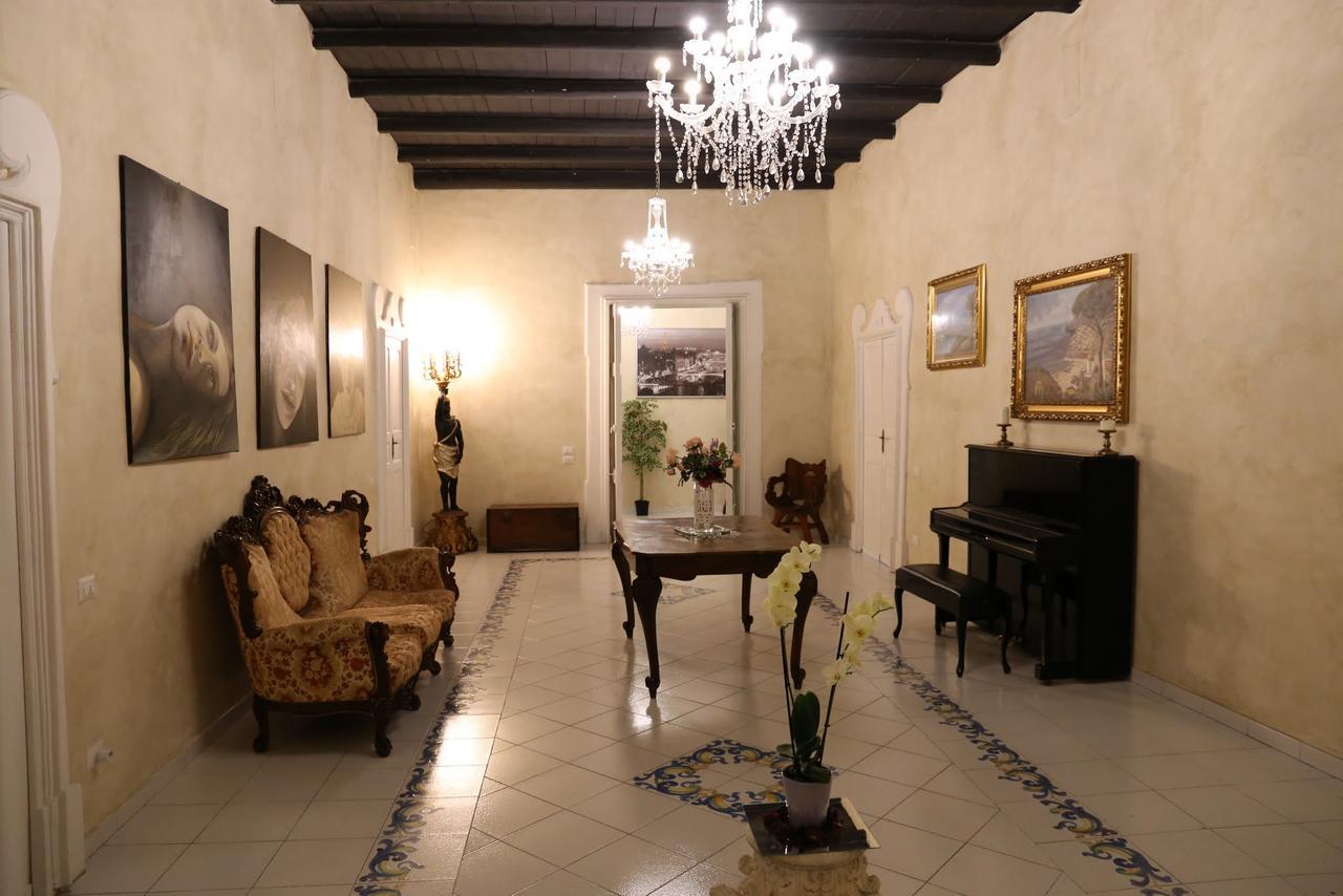 Suite Palazzo Luciani Salerno Ngoại thất bức ảnh